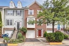 43074 Francis Sq - Photo 2 of 23