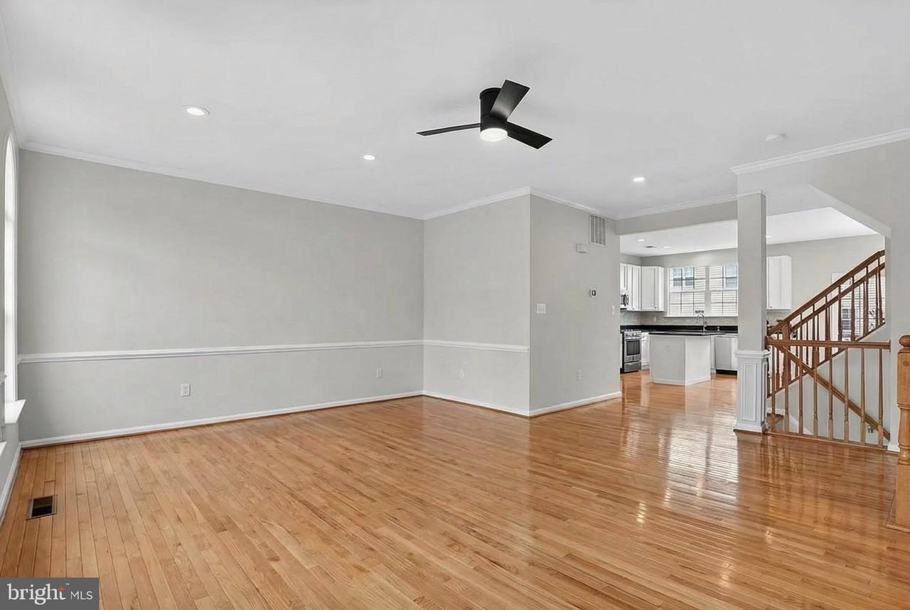 21758 Flora Springs Ter - Photo 5 of 18