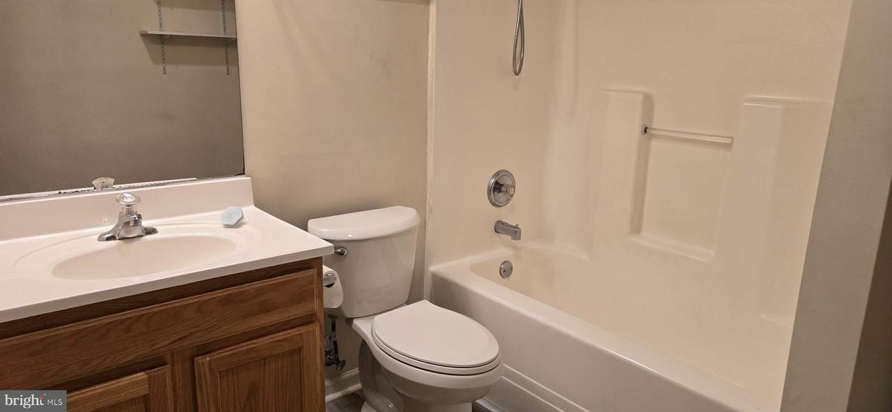 3509 Lacebark Elm Ct - Photo 5 of 26