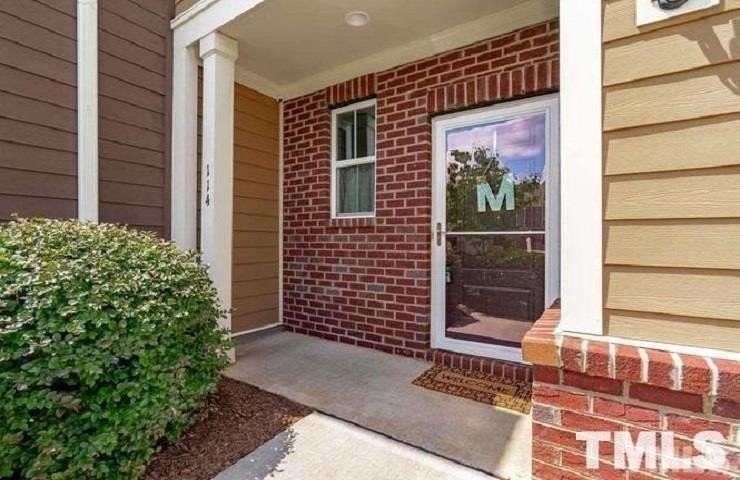 114 Ransomwood Dr - Photo 2 of 19