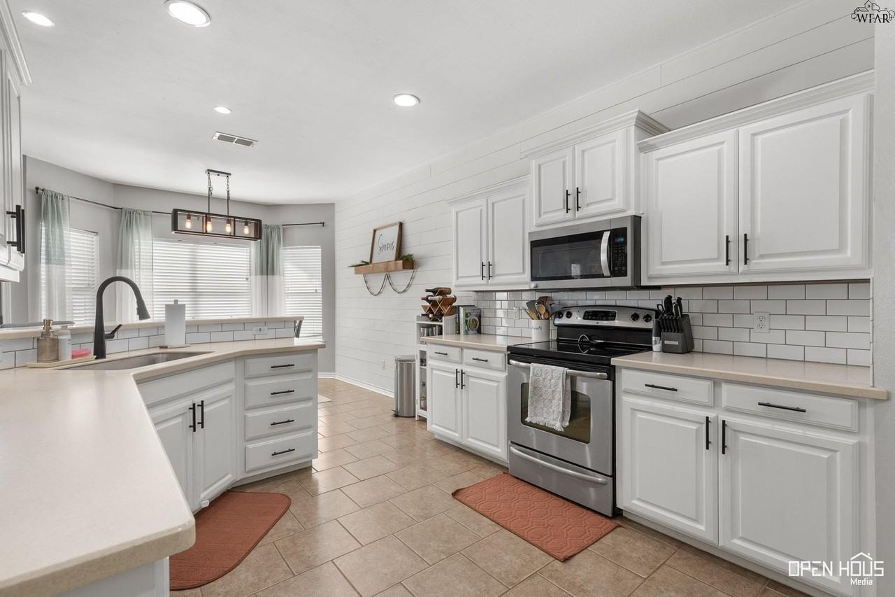 2103 E Hunters Gln - Photo 7 of 30