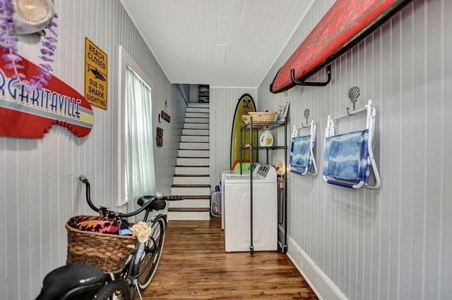 1606 Avenue L ##Up - Photo 3 of 18