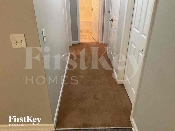 135 Lazy Hollow Ln - Photo 2 of 12