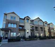 featured image of 2643 Fountain Key Boulevard Boulevard