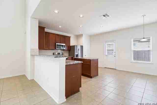 1903 Golden Maple - Photo 6 of 22