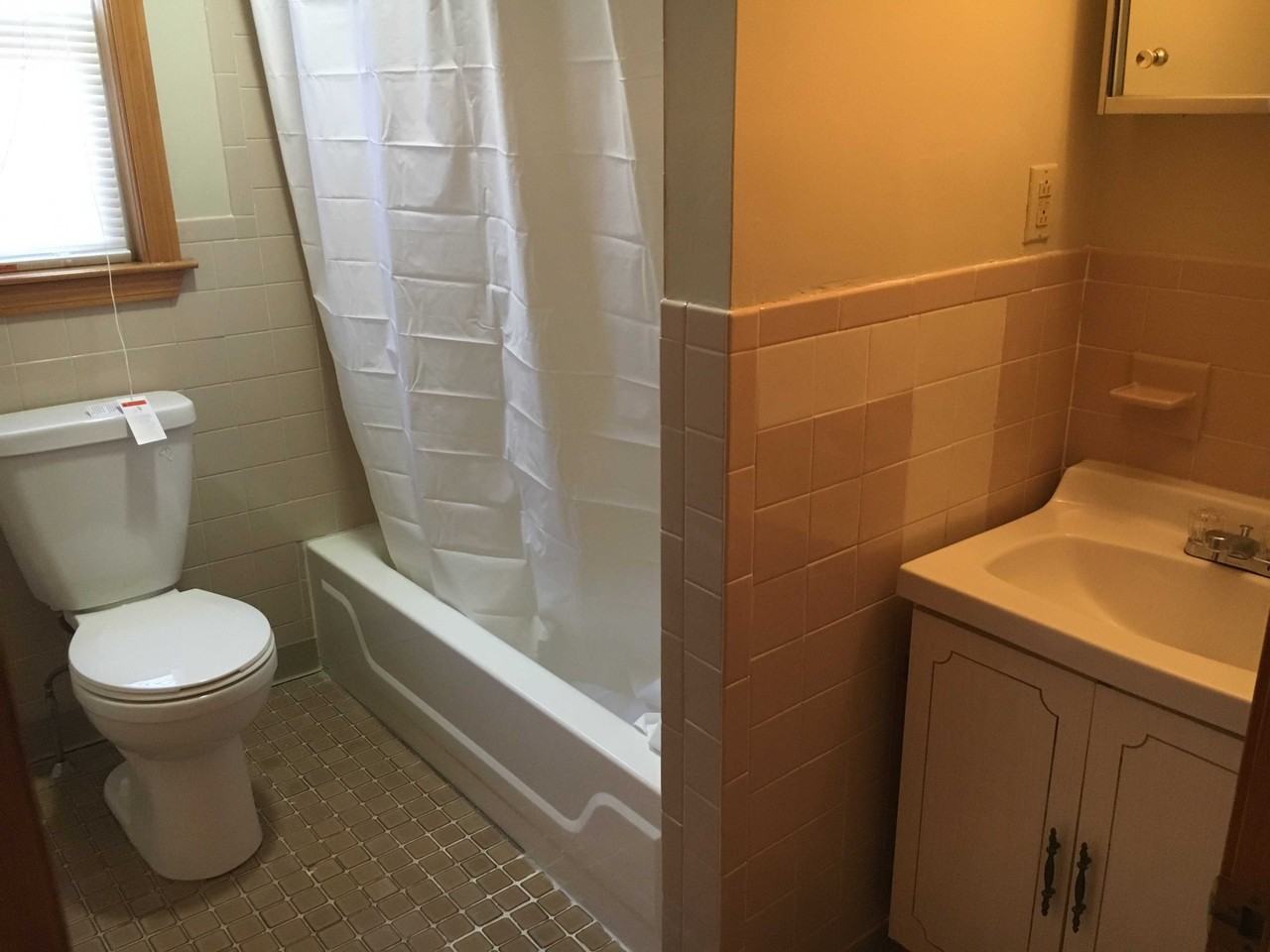 Maverick St - Photo 4 of 8