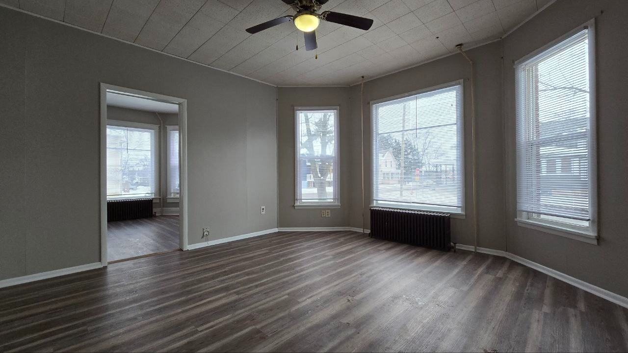 202 E Barker Ave #1 - Photo 2 of 22