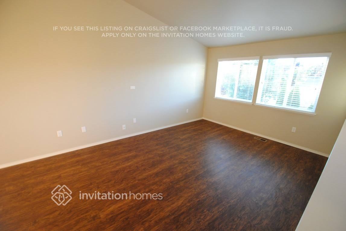 14906 43rd Dr Ne - Photo 2 of 12