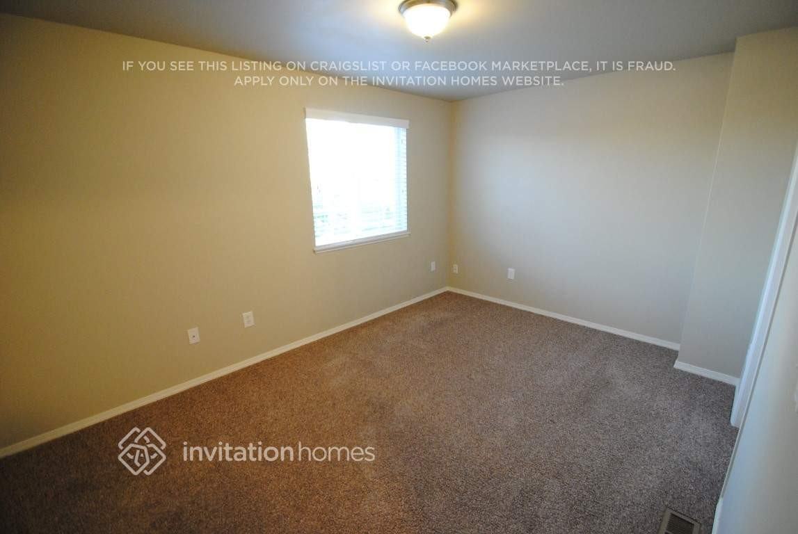 14906 43rd Dr Ne - Photo 6 of 12