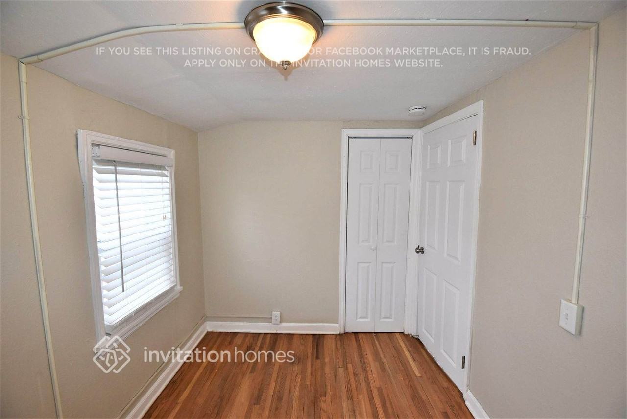 1612 Saint Albans St N - Photo 7 of 18