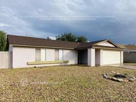 featured image of 2323 N Evergreen St