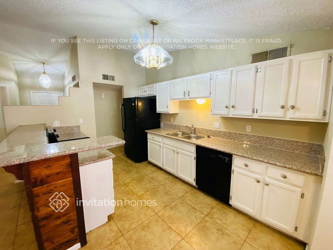 2323 N Evergreen St - Photo 6 of 18