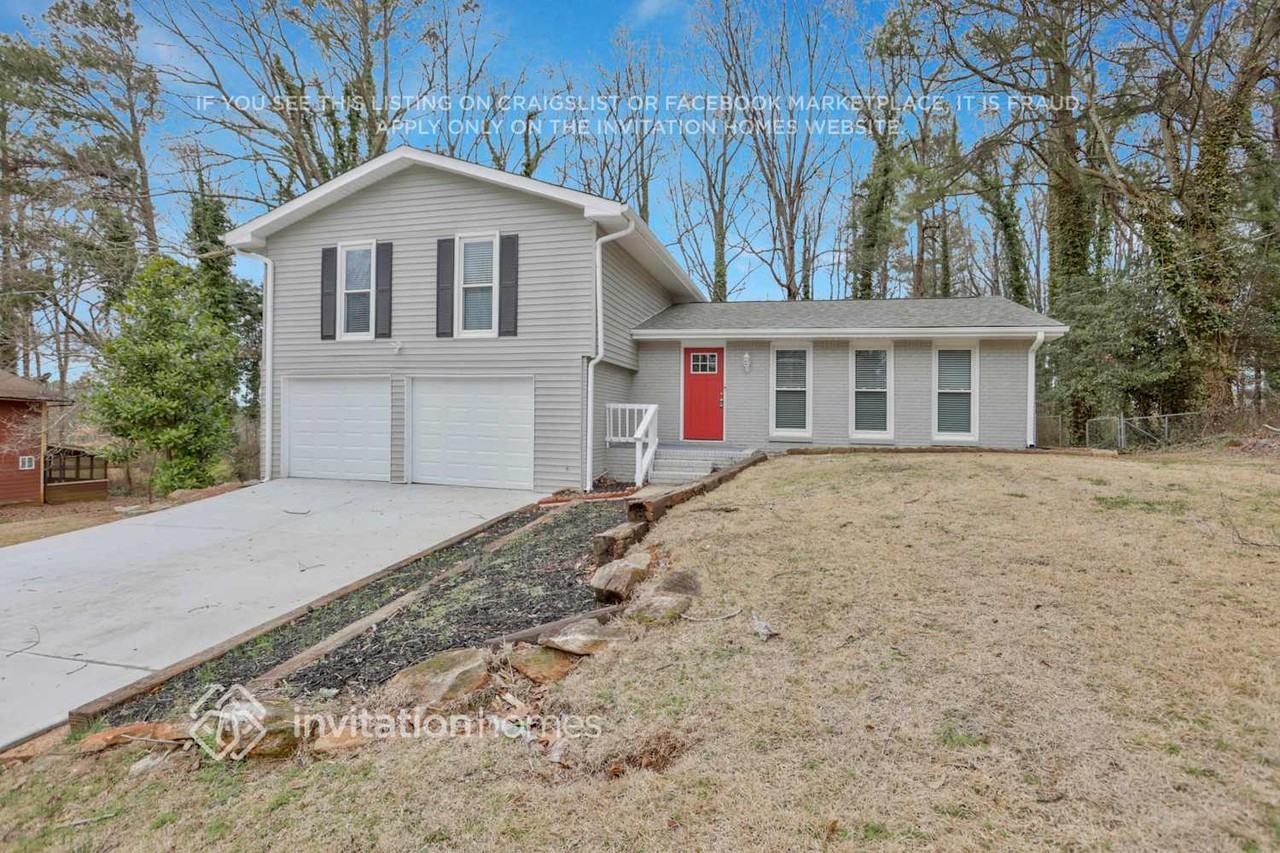 4231 Westminster Dr - Photo 3 of 25