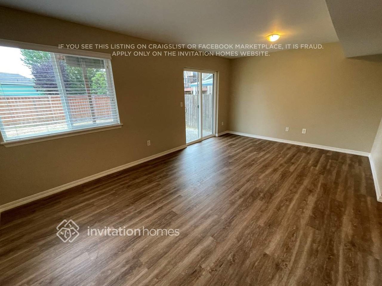 14624 80th Ave E - Photo 6 of 20