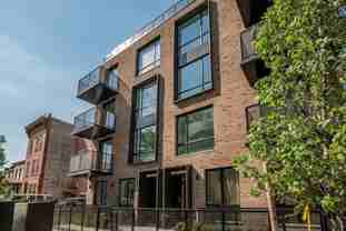 Private Bedroom in 4 Bedroom/2 Bathroom Home - Photo 1 of 1