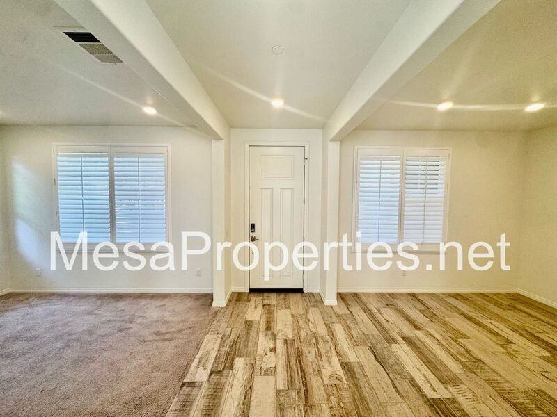 13187 Oatman Dr - Photo 4 of 42