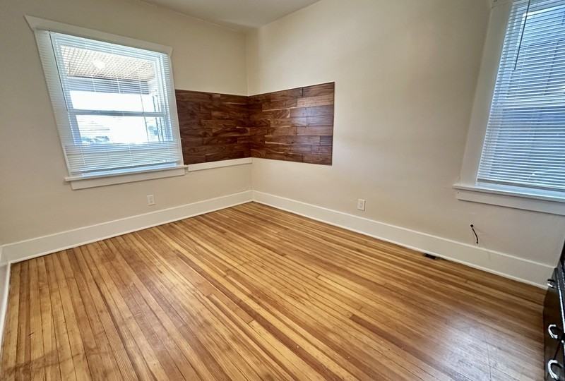 2798 S Acoma St - Photo 7 of 29