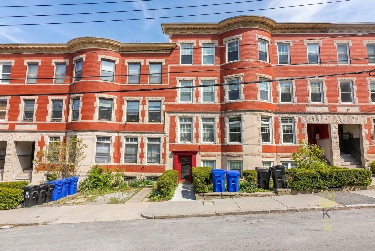 181 Winthrop Rd #5 - Photo 6 of 7