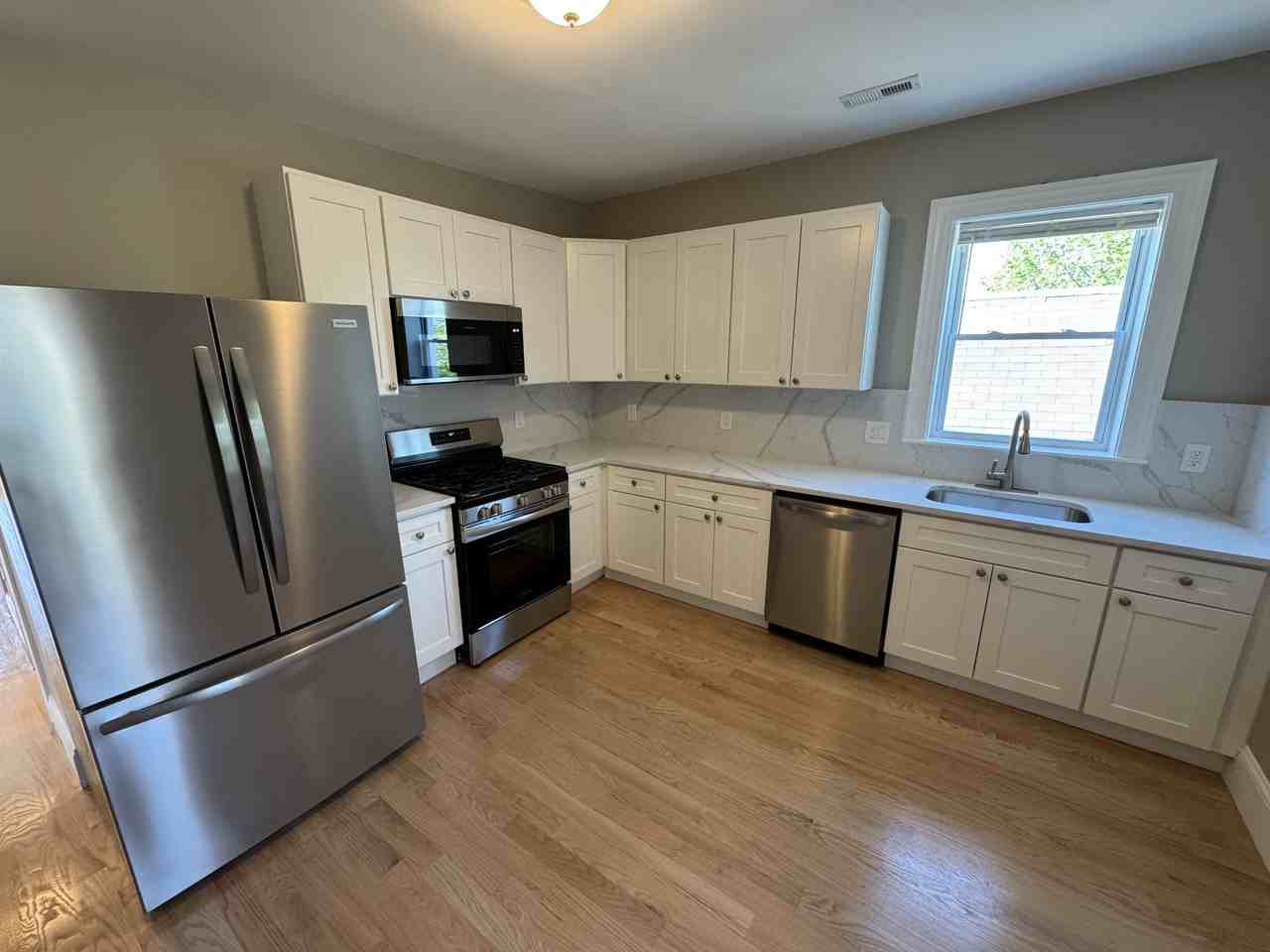 29 Cameron Ave #3 - Photo 2 of 41