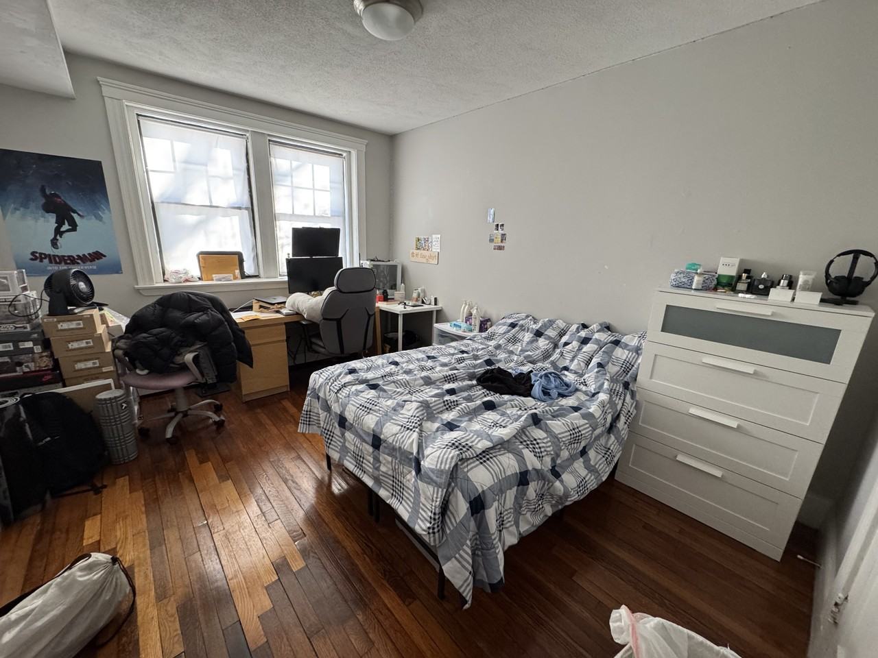 185 Chestnut Hill Ave #2 - Photo 3 of 15