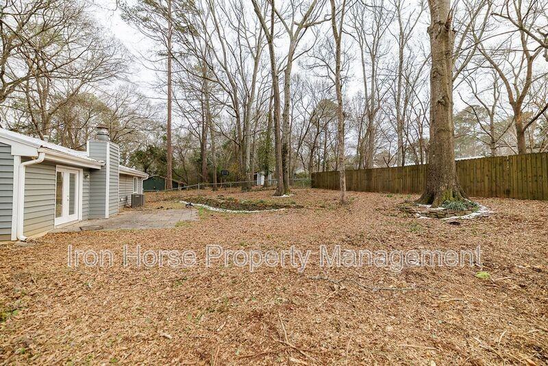 137 Hight Dr - Photo 5 of 28