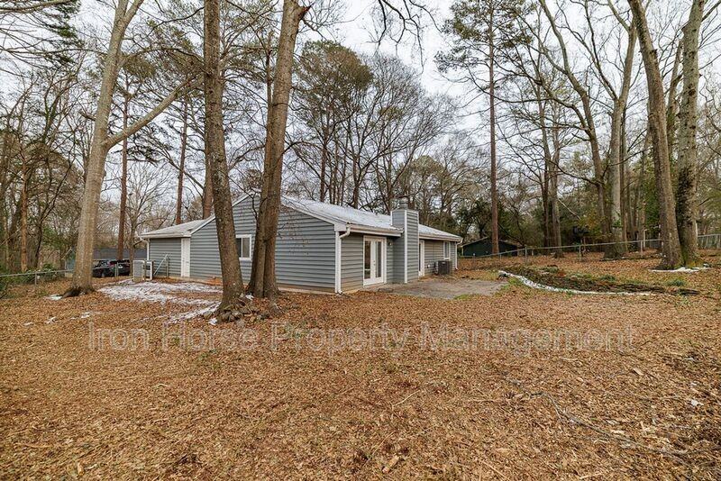 137 Hight Dr - Photo 6 of 28