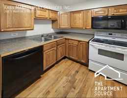 featured image of 246 S Marion St #2D