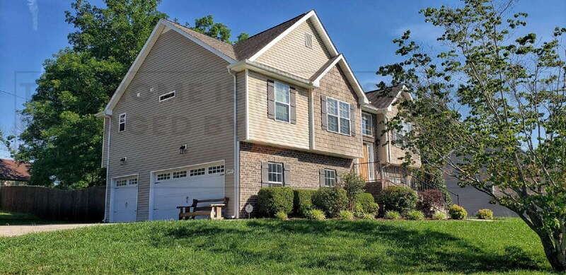 1487 Trainer Rd - Photo 2 of 33