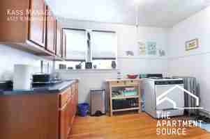 featured image of 4519 N Milwaukee Ave #3S