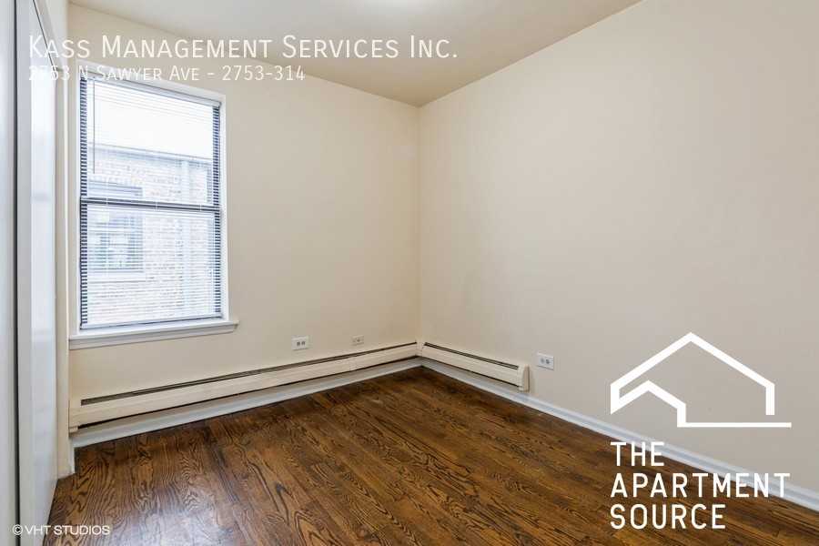 2753 N Sawyer Ave #314 - Photo 4 of 8