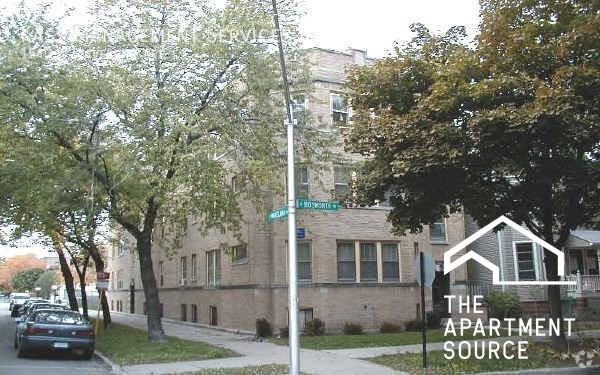 1540 W Waveland Ave #1 - Photo 7 of 7