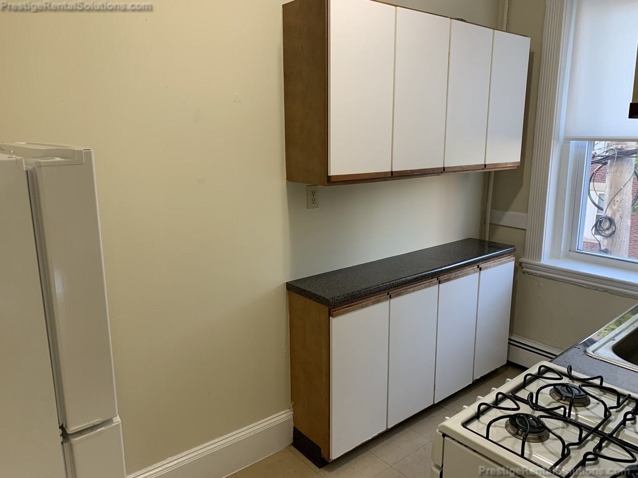 Empire St #6 - Photo 2 of 13