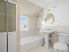 featured image of 42 William St #2