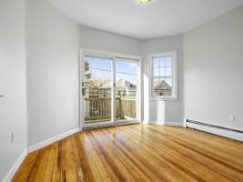 featured image of 42 William St #2