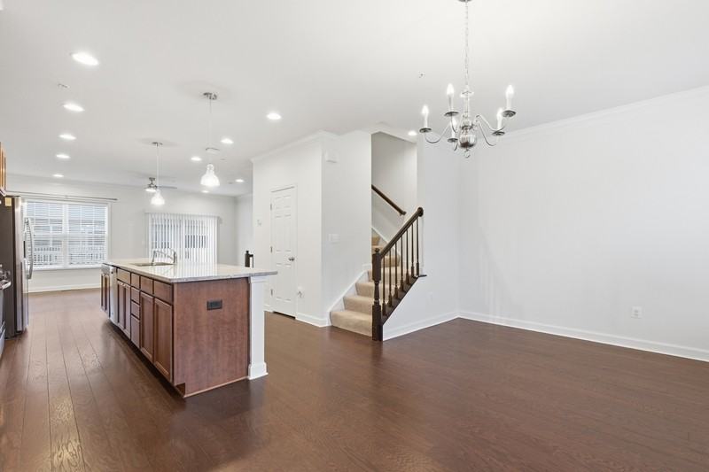 3042 Mia Ln - Photo 5 of 23