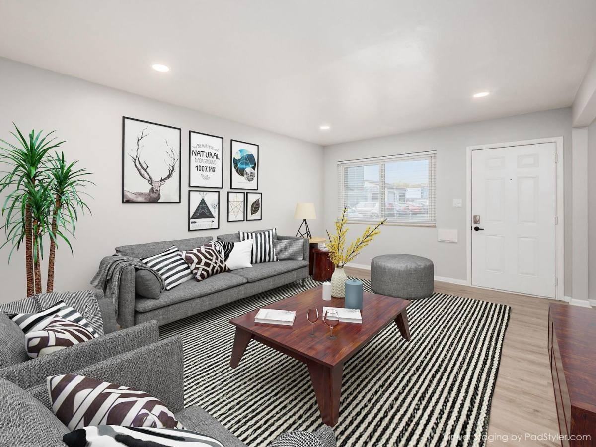 980 King Ave - Photo 3 of 9