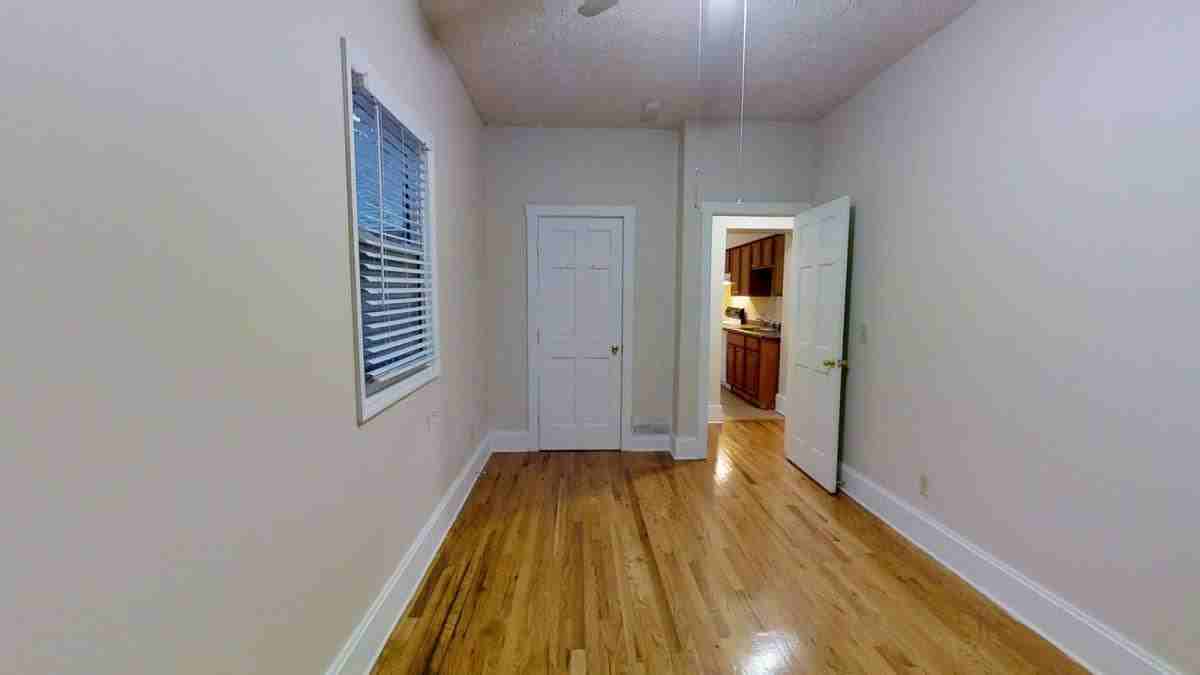 45 1 2 Euclid Ave #F - Photo 3 of 8