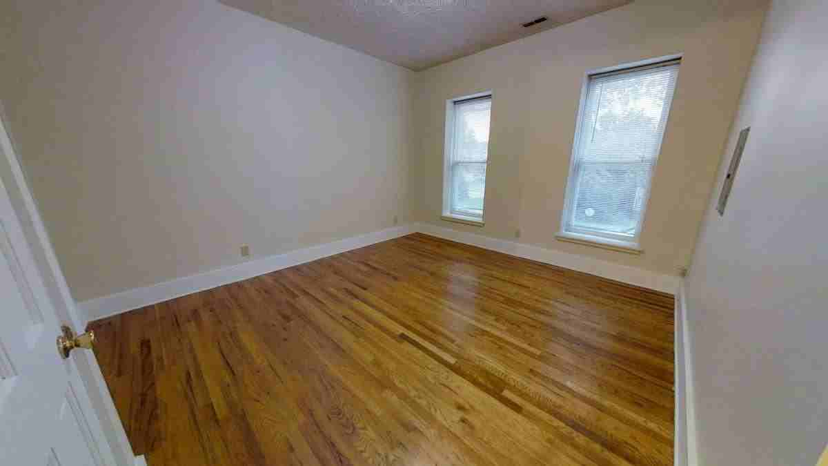 45 1 2 Euclid Ave #F - Photo 7 of 8