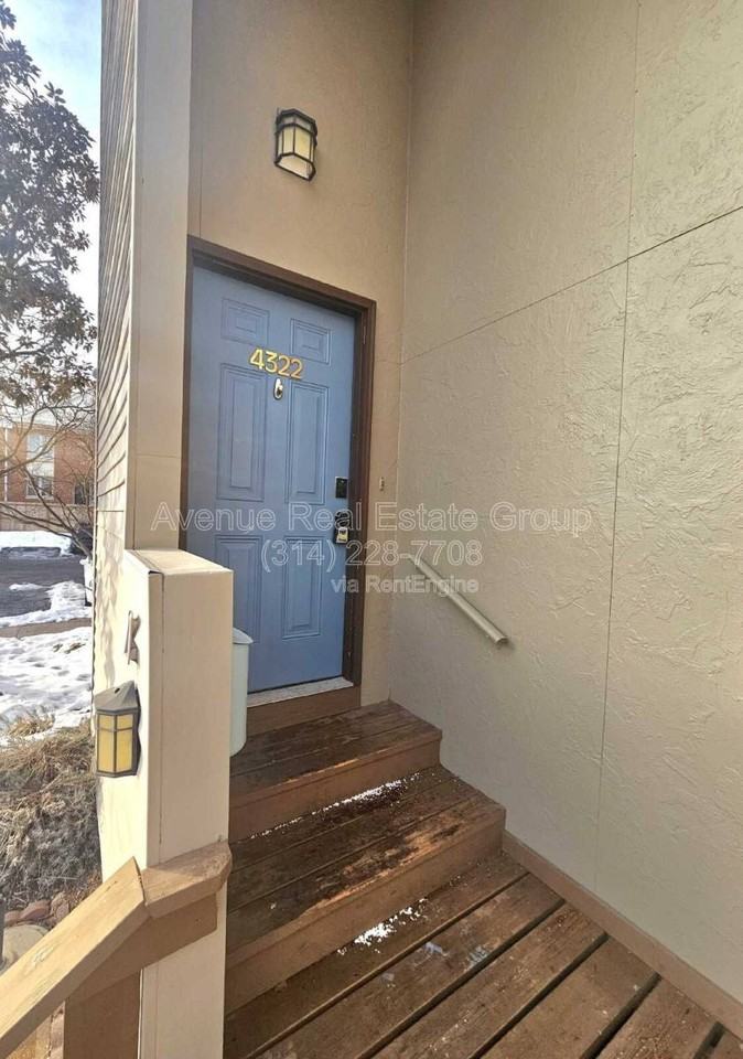 4322 Maryland Ave - Photo 3 of 10