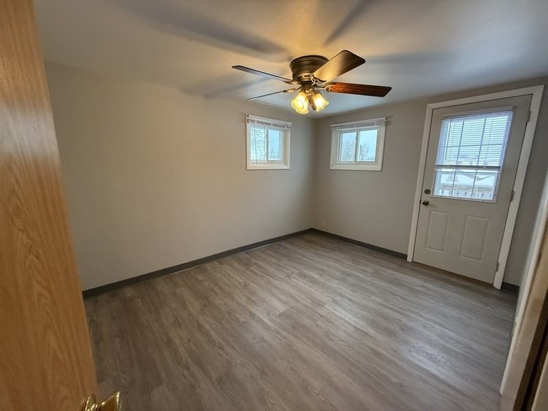 2205 S 10th St - Photo 5 of 10