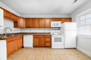 featured image of 1378 1 2 Indianola Ave #C