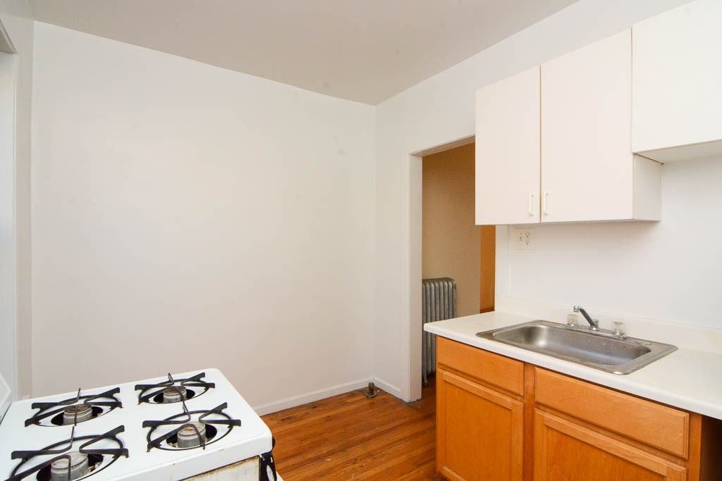 2706 N Spaulding Ave #3GG - Photo 4 of 18
