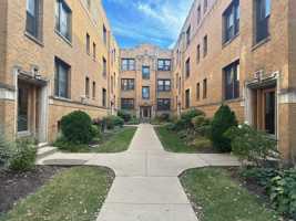 featured image of N Spaulding Ave #1S
