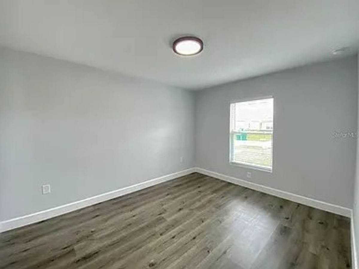10018 Cocoa Beach St - Photo 3 of 10
