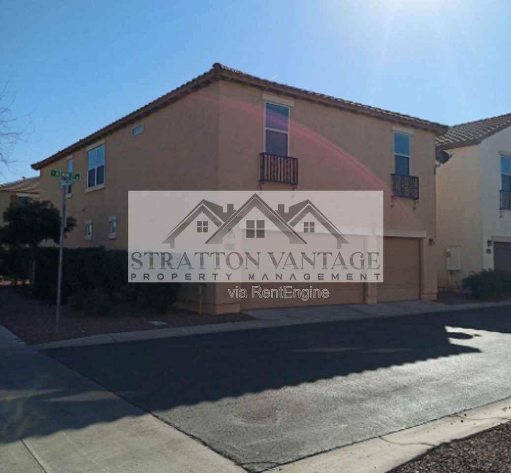 881 S Adam Way - Photo 3 of 10