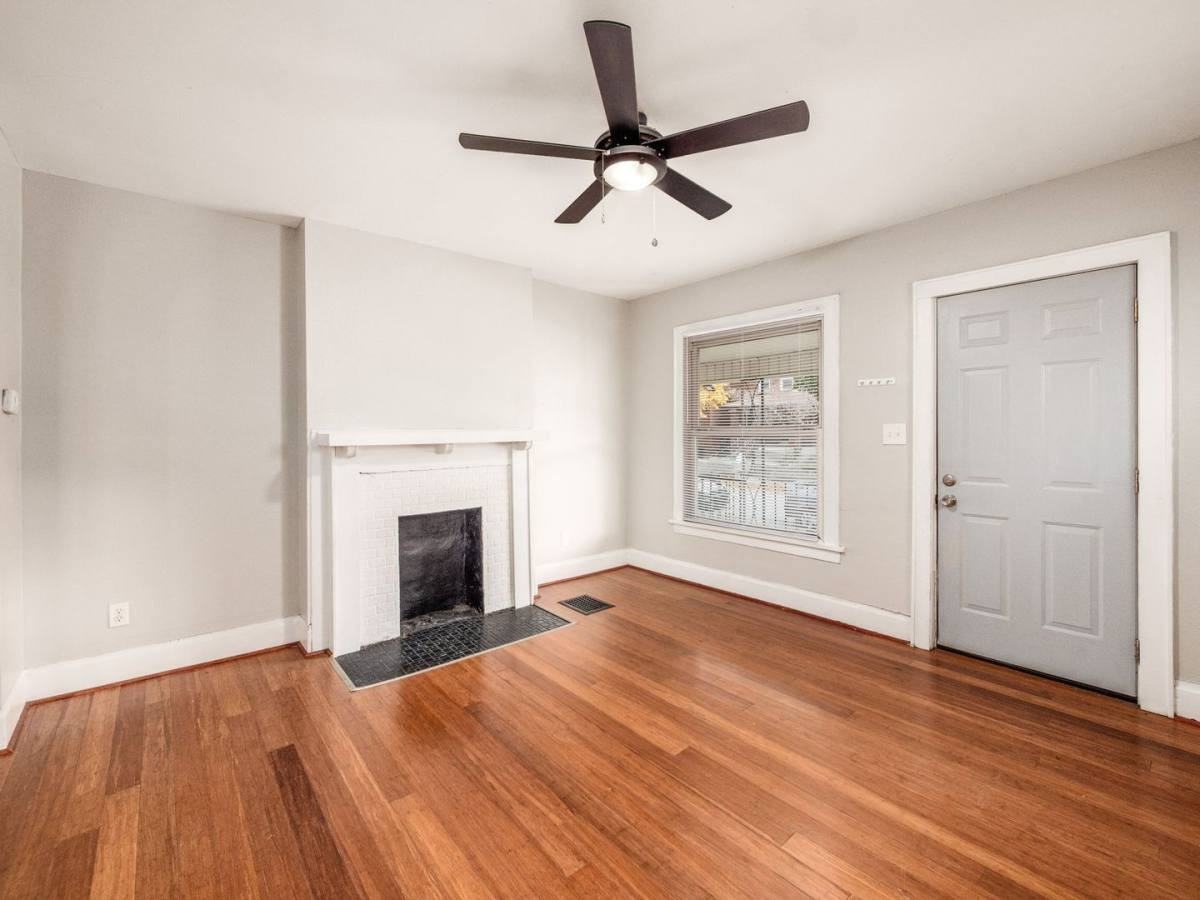 1411 N 5th St - Photo 3 of 9