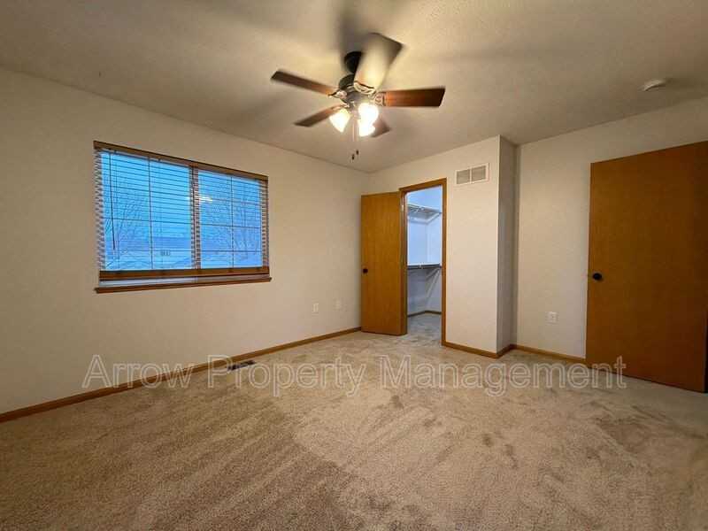 1257 Trimble St - Photo 7 of 18