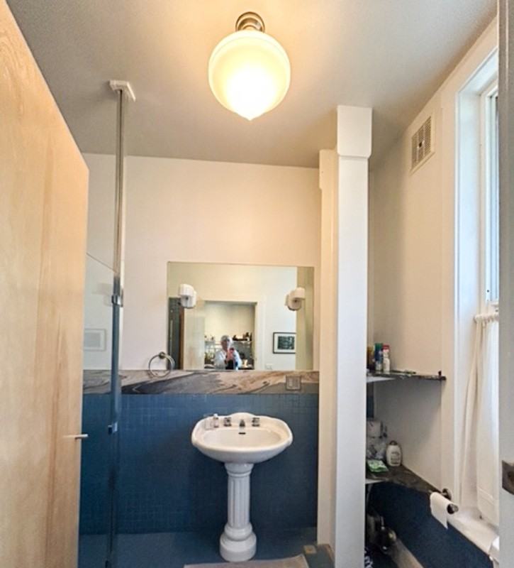 2811 20th St - Photo 6 of 6