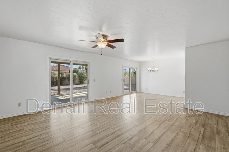 25835 S Greencastle Dr - Photo 7 of 37