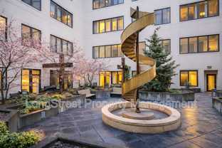 1420 Nw Lovejoy St #331 - Photo 1 of 1